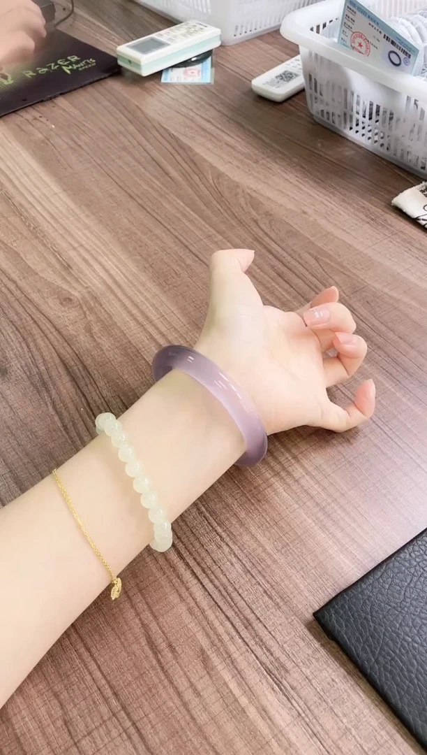 未镶嵌手镯石英质玉122-60