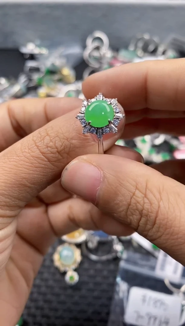 银S925镶嵌戒指翡翠888     8