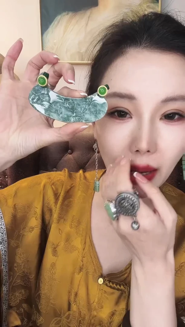 颈饰未镶嵌翡翠温*翡翠E078