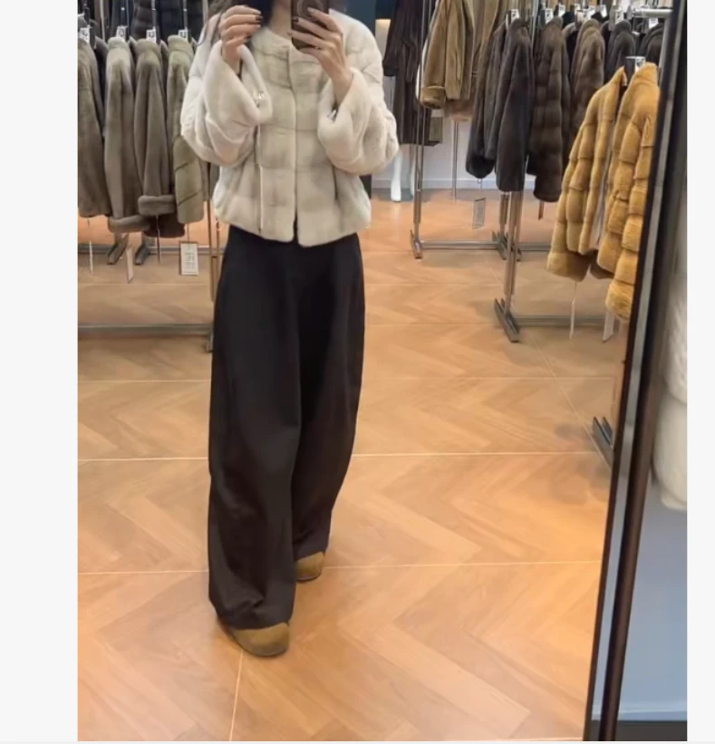 2025冬季时尚潮流百搭精品女装2ZZDd3