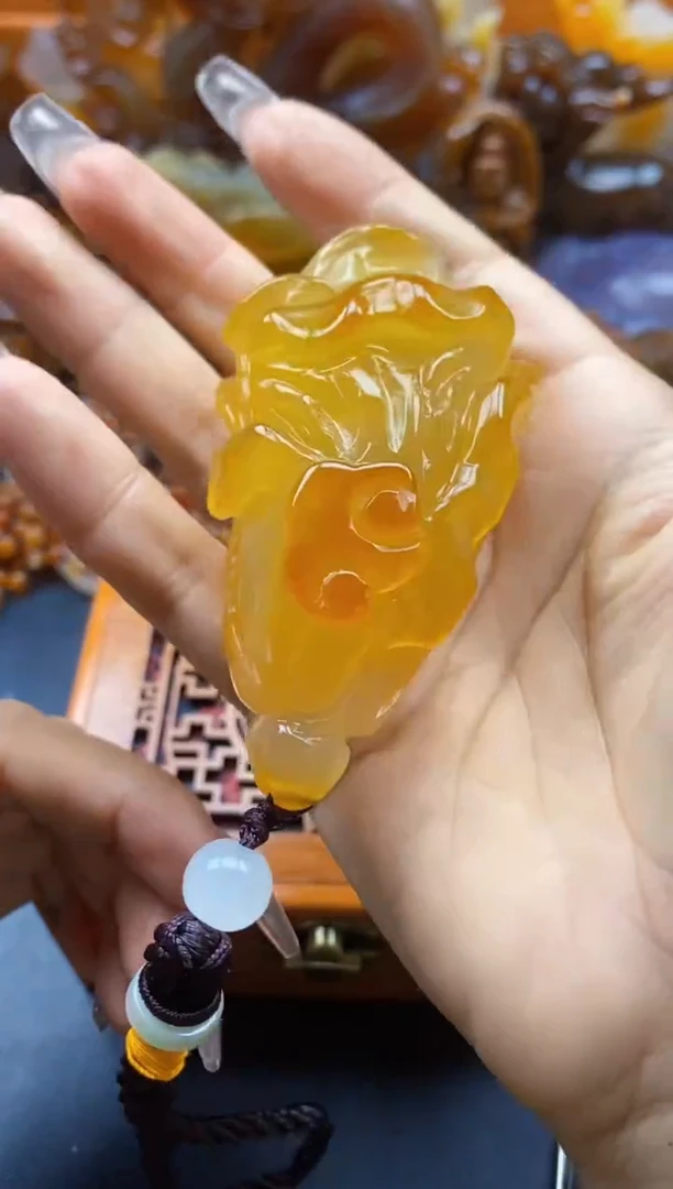 玛瑙/玉髓挂件未镶嵌梦**分ll