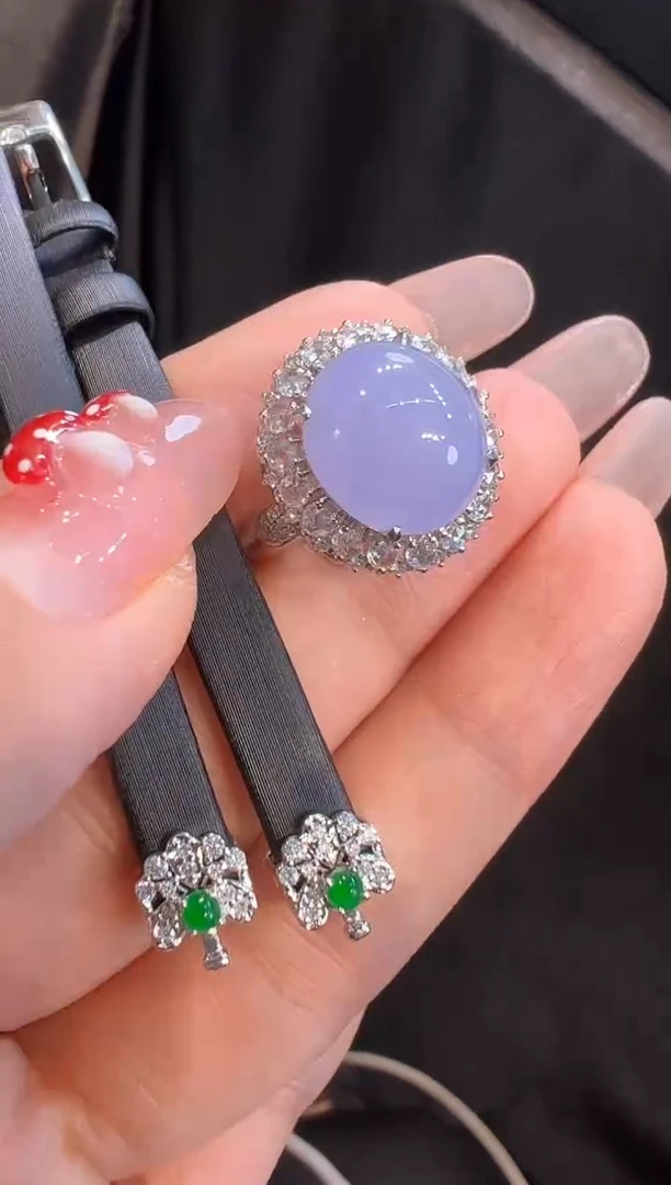 【闪购商品】翡翠戒指18K金镶嵌戒指