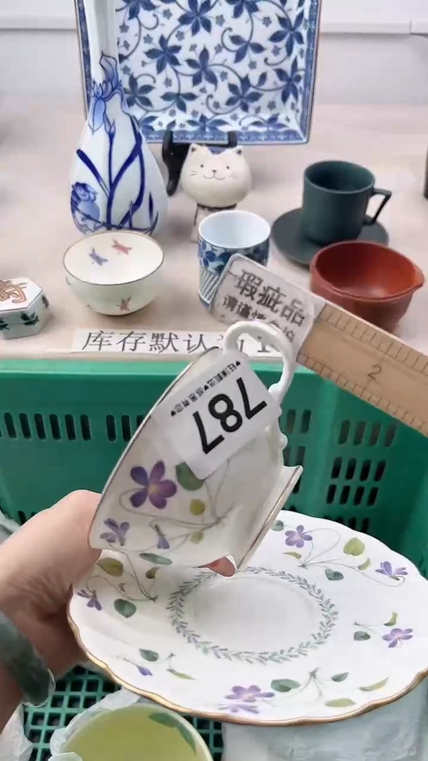 瓷片寻*787，，，，，，，，