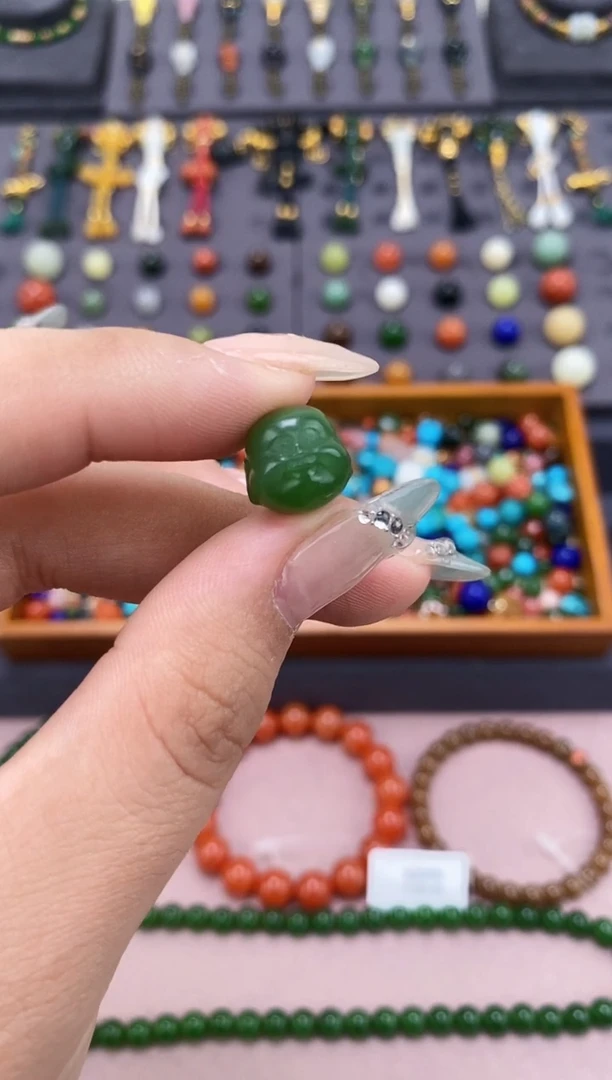 未镶嵌和田玉挂件碧玉佛头