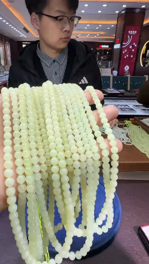 未镶嵌和田玉挂件【陆1229】65 7023 多样性发其一