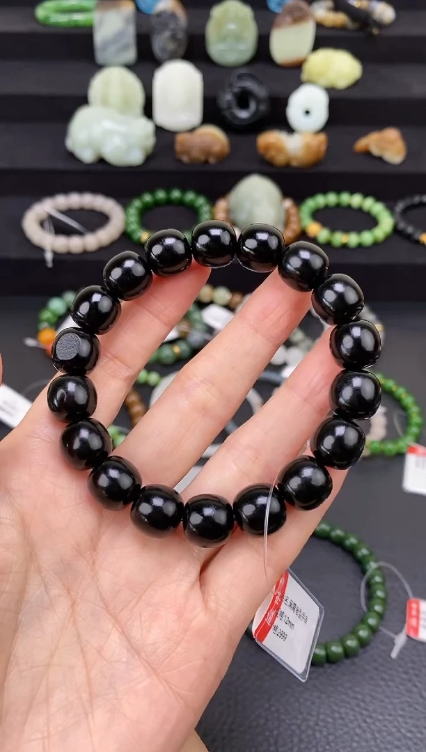 未镶嵌和田玉挂件12mm黑青老型手串