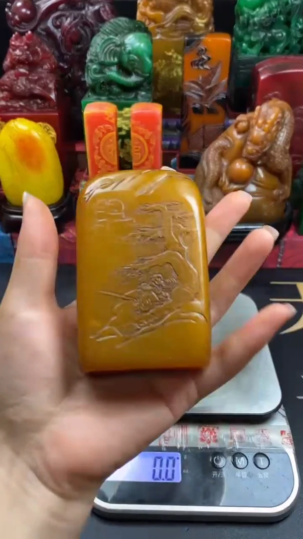 寿山石印石田黄薄意雕随形