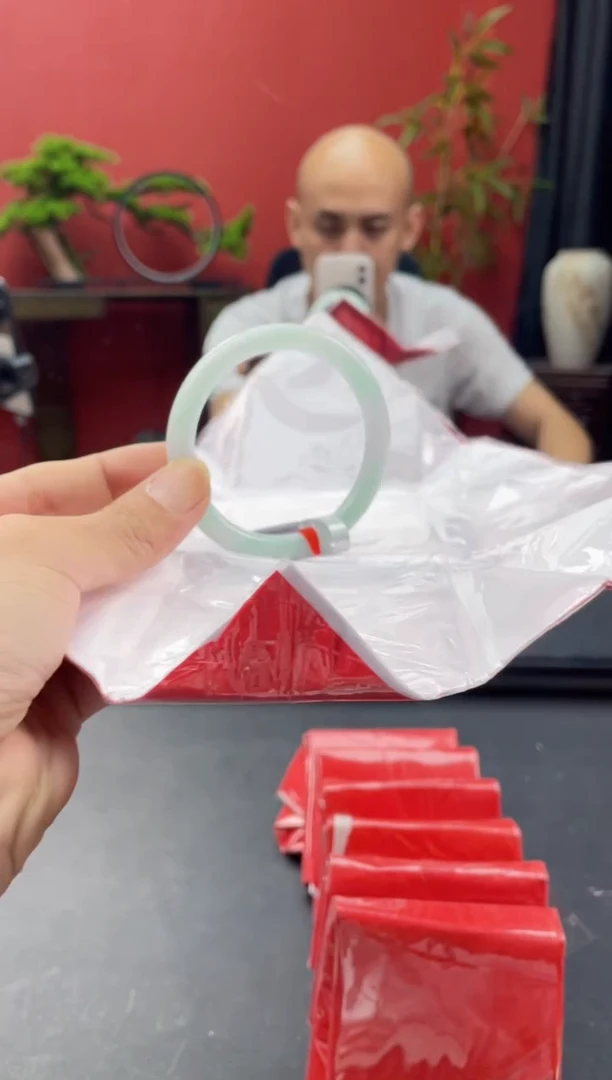 未镶嵌手镯翡翠4