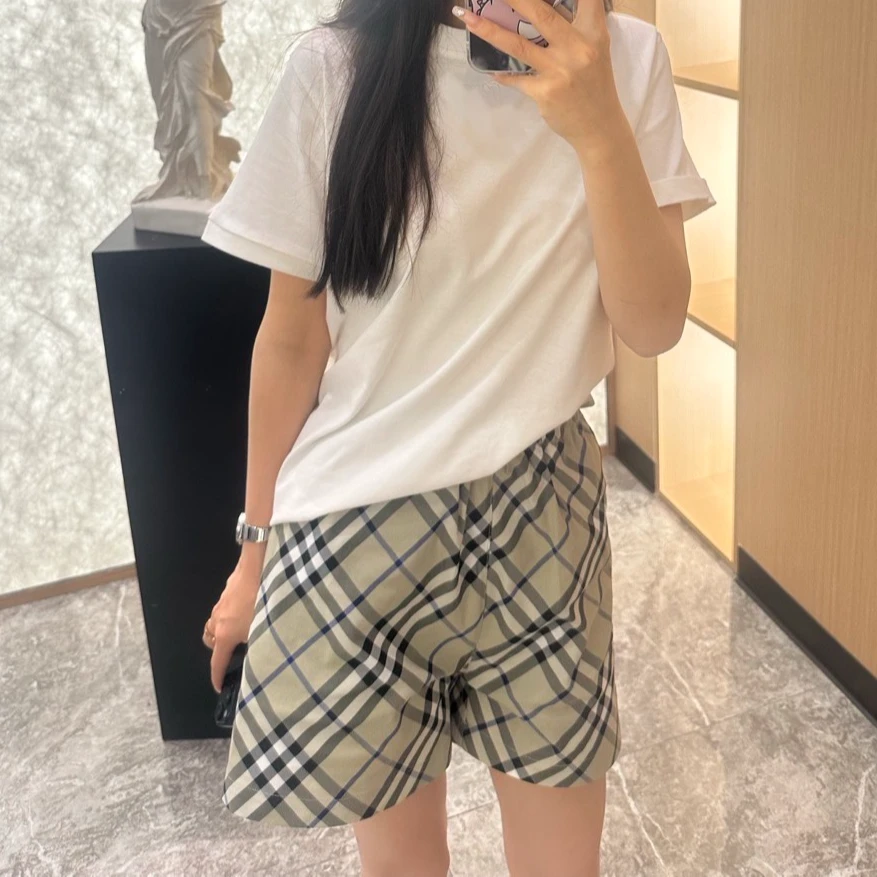 2025春夏新款 女士格纹短裤（D05BBR55DK04）