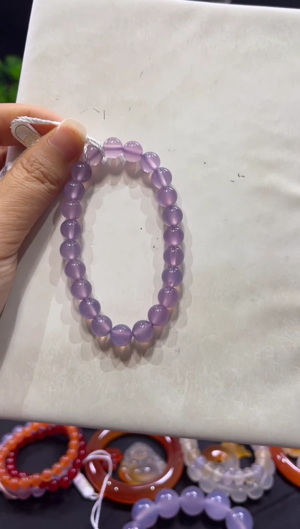 玛瑙/玉髓1未镶嵌不同角度不同光线色不同
