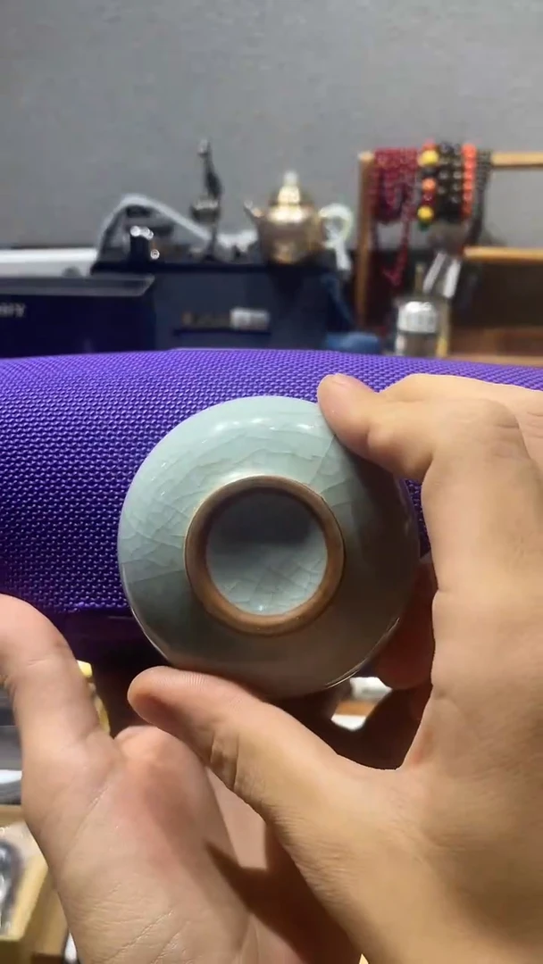 瓷片闪购商品 如图所示