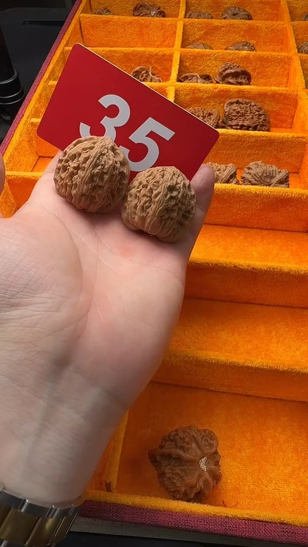 把件文玩核桃蛮王