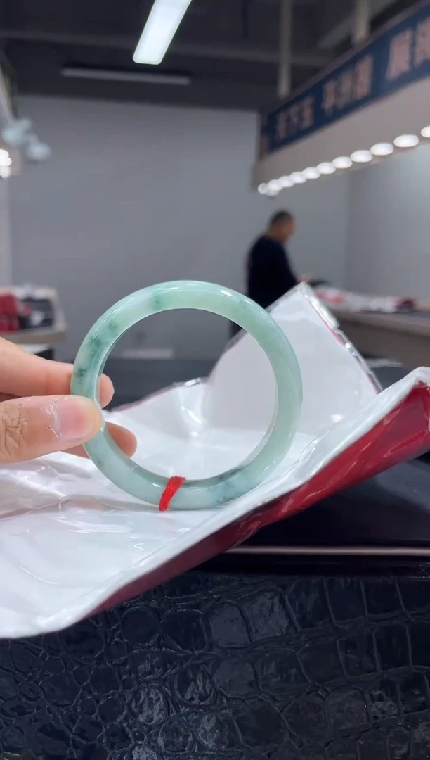 未镶嵌手镯翡翠11