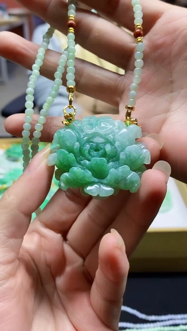 颈饰未镶嵌翡翠翡翠吊坠90