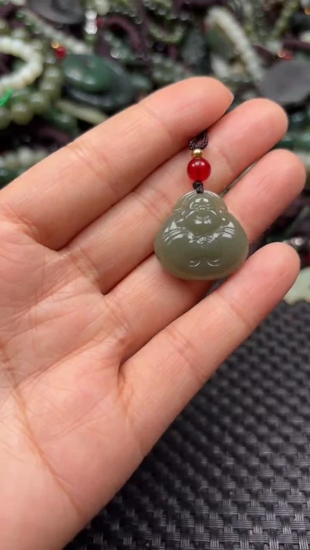 【闪购商品】和田玉颈饰未镶嵌.