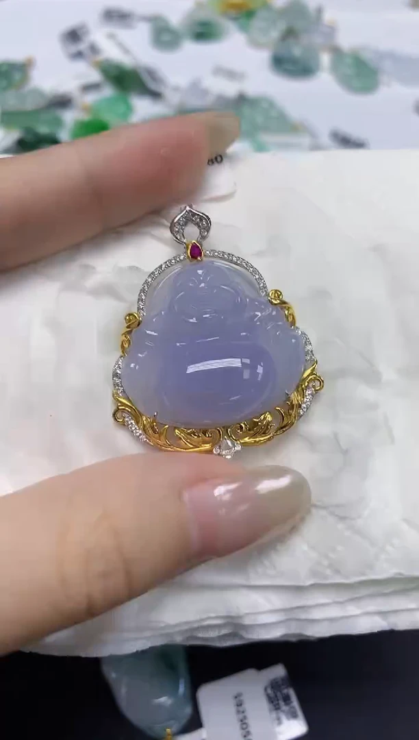 翡翠18K金镶嵌颈饰天然缅甸翡翠A货