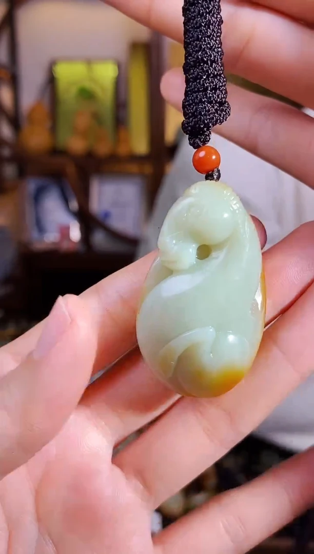 【闪购商品】和田玉颈饰未镶嵌1