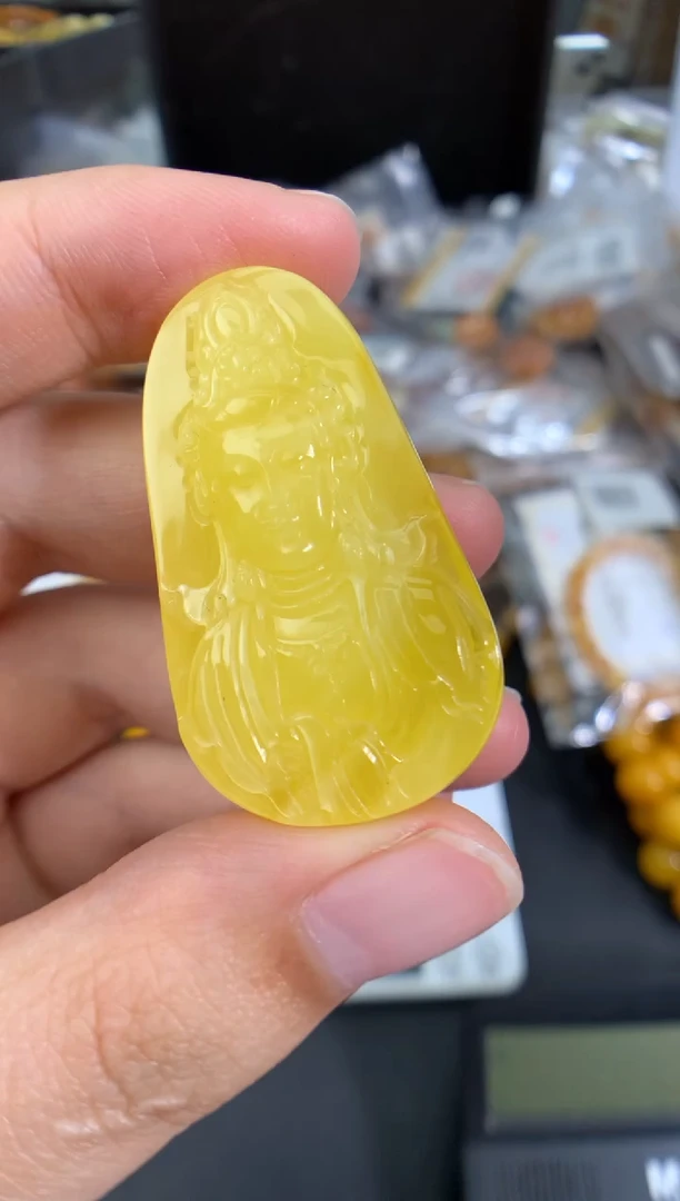 蜜蜡未镶嵌珠宝奇石11