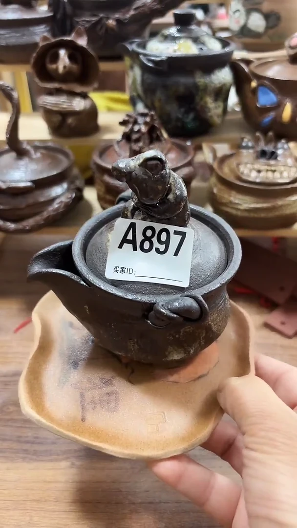 用*惠爱砂陶艺手工制作