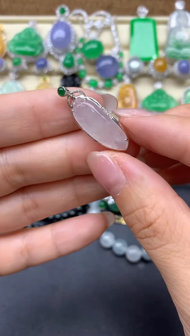 【闪购商品】翡翠颈饰18K金镶嵌142-中国好珍宝