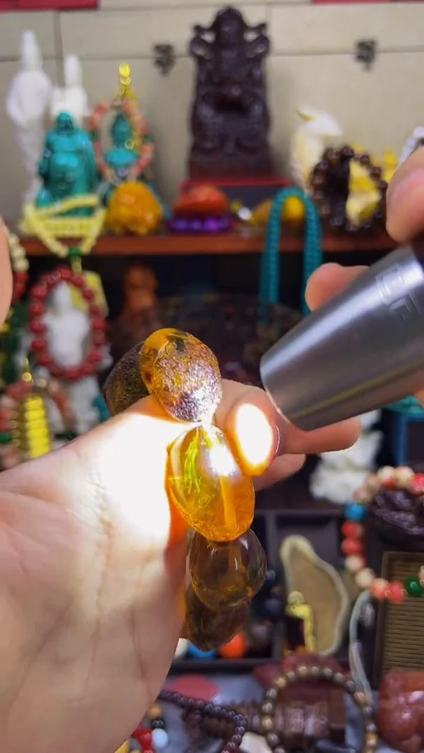 未镶嵌琥珀手链主播推荐！主播推荐！！