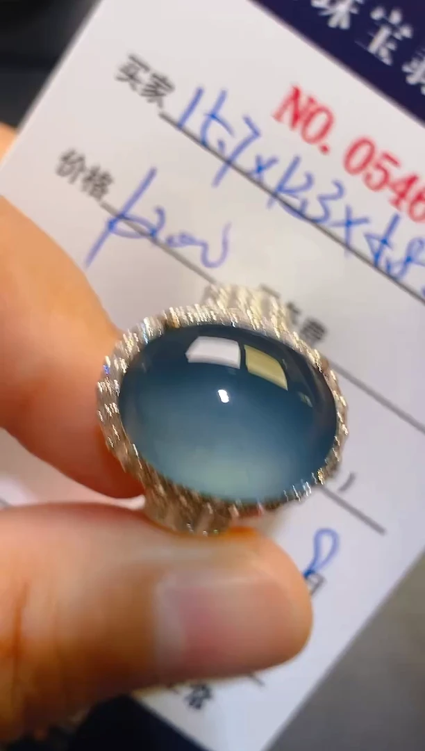 未镶嵌翡翠耳饰天然