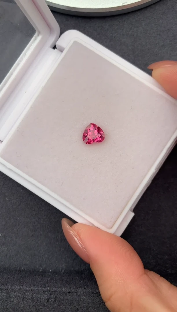 未镶嵌珠宝半成品碧玺1.1ct碧玺  定制   FG