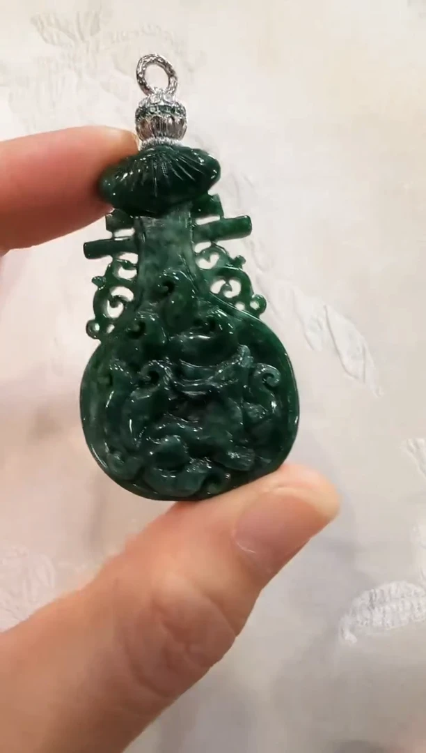 颈饰未镶嵌翡翠国风