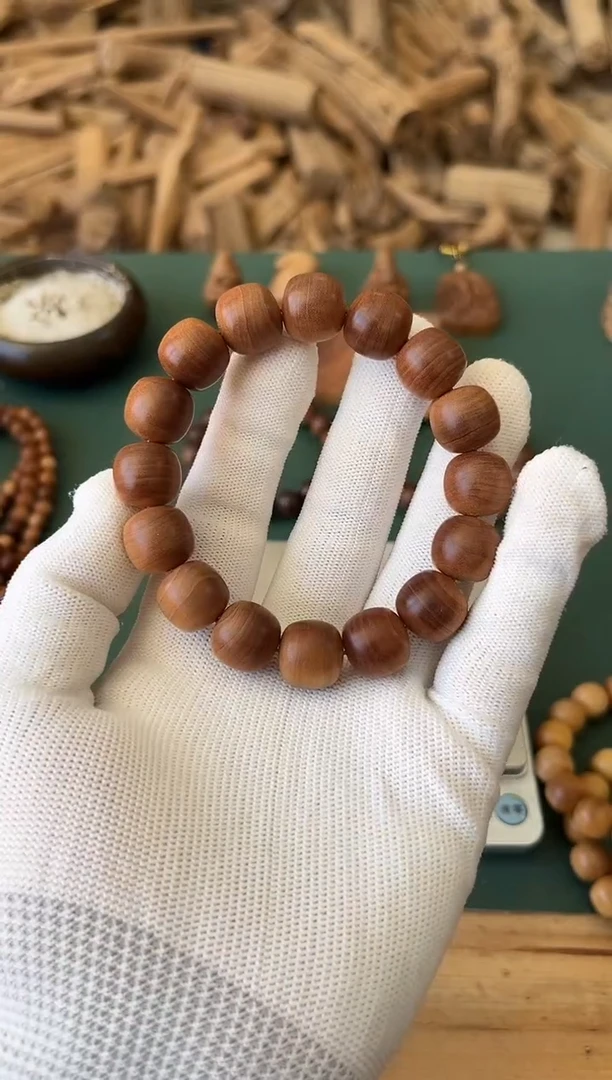 檀香木手串用****5正区老山檀 太上皇13*14 横纹 沉水