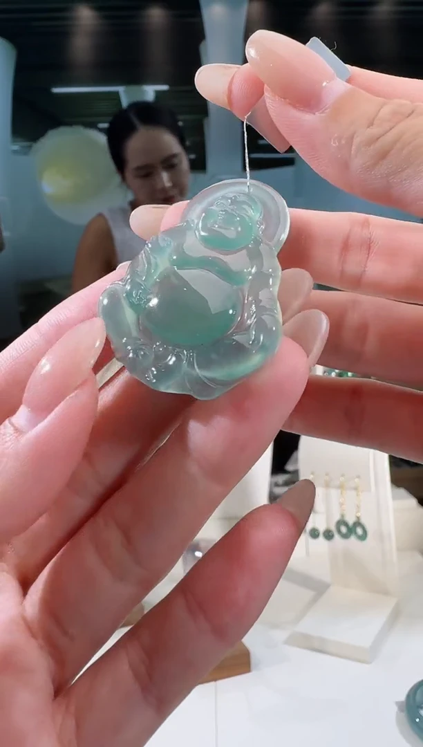 翡翠未镶嵌吊坠(不含链)纯天然A货翡翠 佛公（多样性发一）