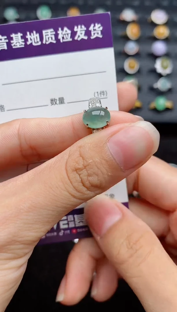 银S925镶嵌戒指翡翠....