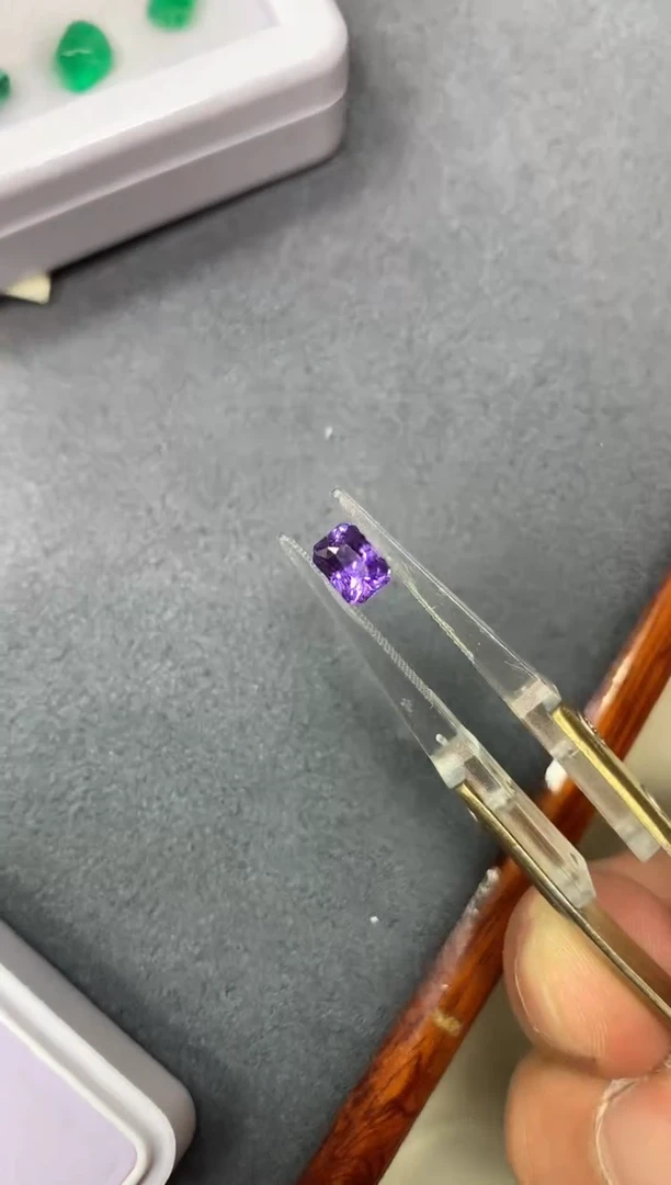 裸石蓝宝石1.07ct 卡CGTL14656