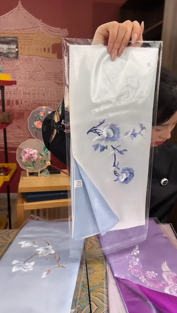 【闪购商品】刺绣苏绣100桑蚕丝丝巾