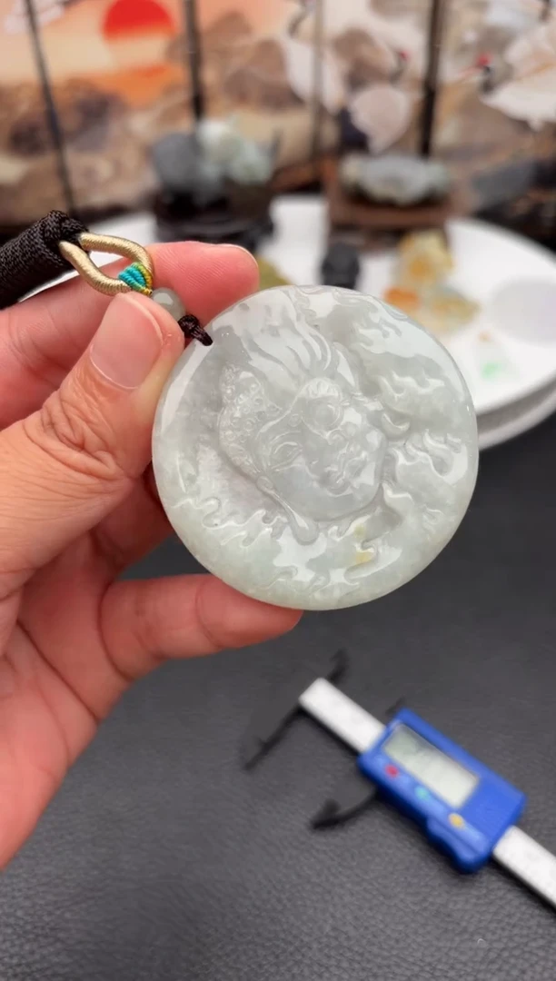 翡翠未镶嵌颈饰天然翡翠吊坠52