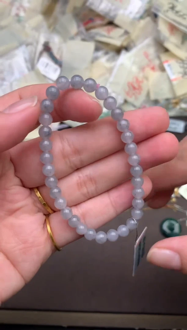 翡翠挂件未镶嵌—