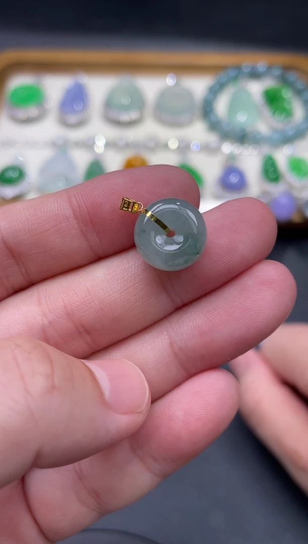 【闪购商品】翡翠颈饰18K金镶嵌2...........