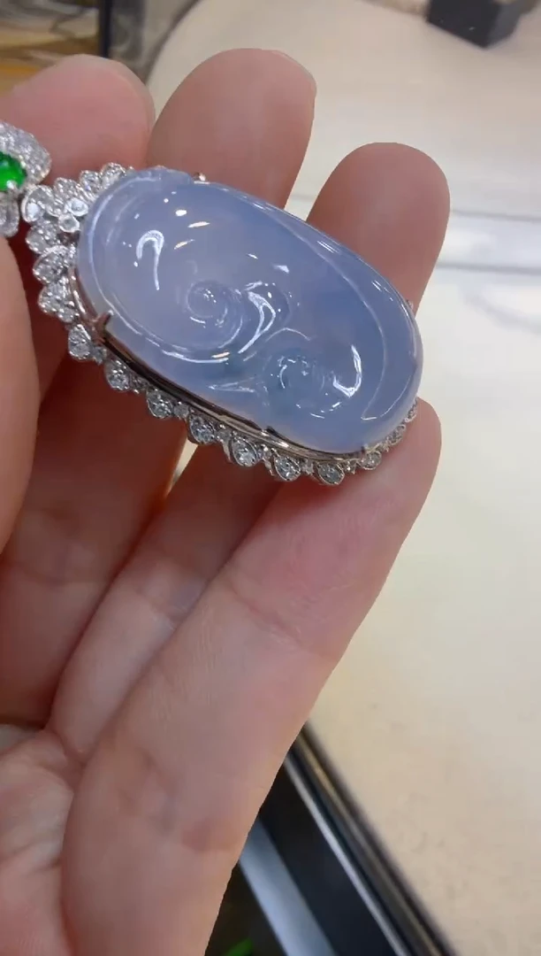 吊坠(不含链)18K金镶嵌翡翠多样性团购发一件