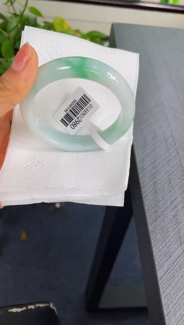 未镶嵌手镯翡翠125-56.8