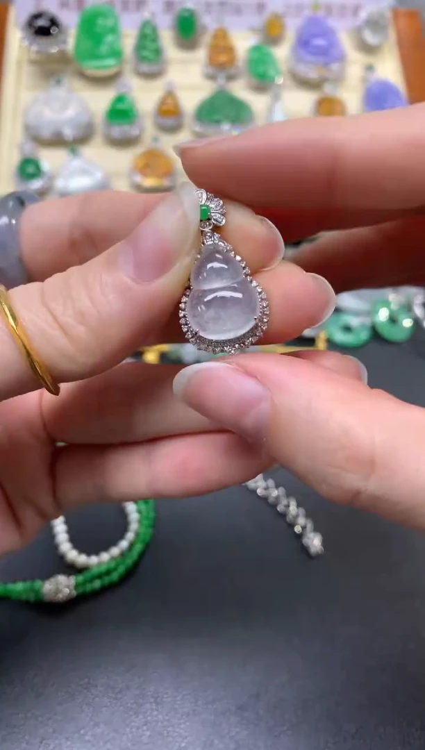 翡翠18K金镶嵌吊坠(不含链)吊坠|5500+550