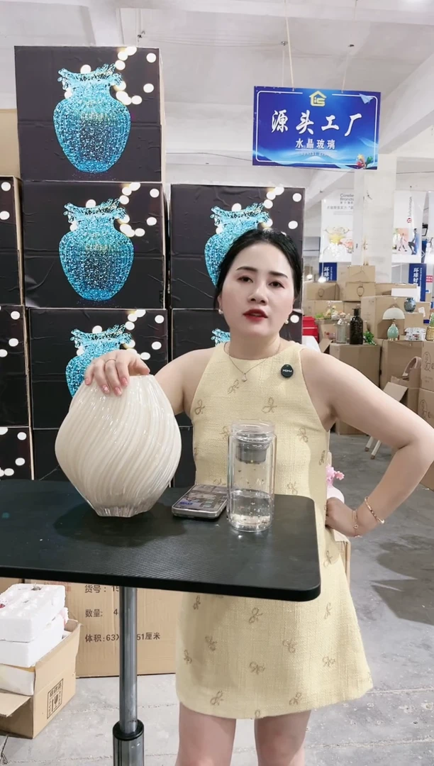 ANQI-麦芽糖米白大花瓶-PEJN1