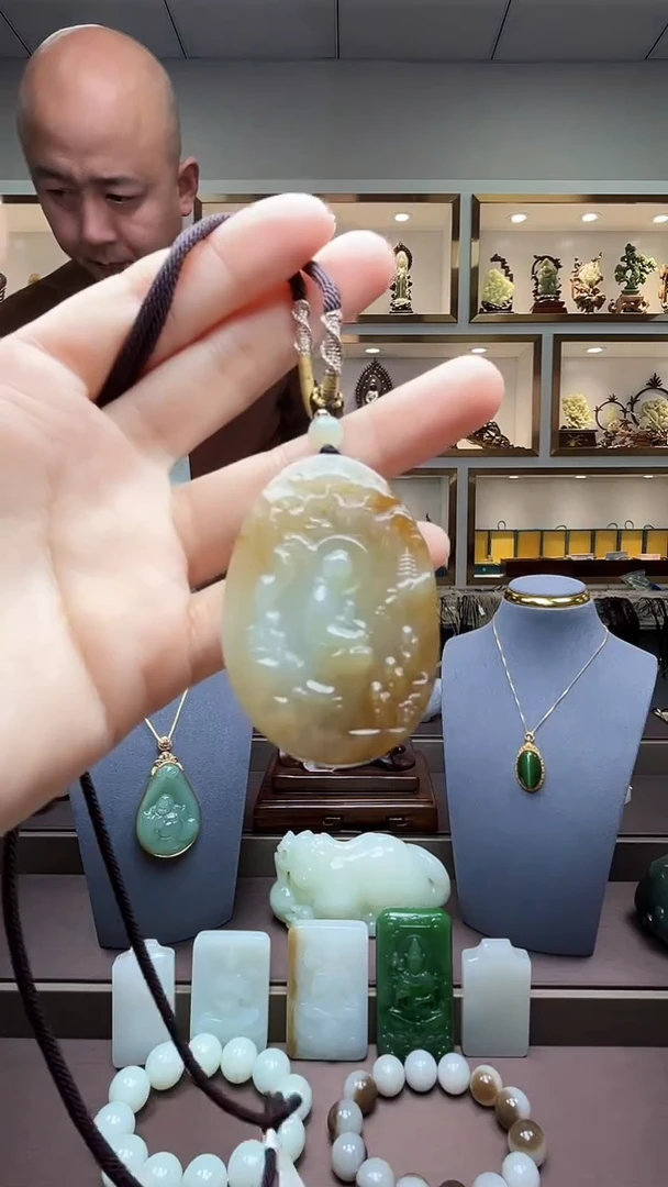 【闪购商品】和田玉颈饰未镶嵌苏