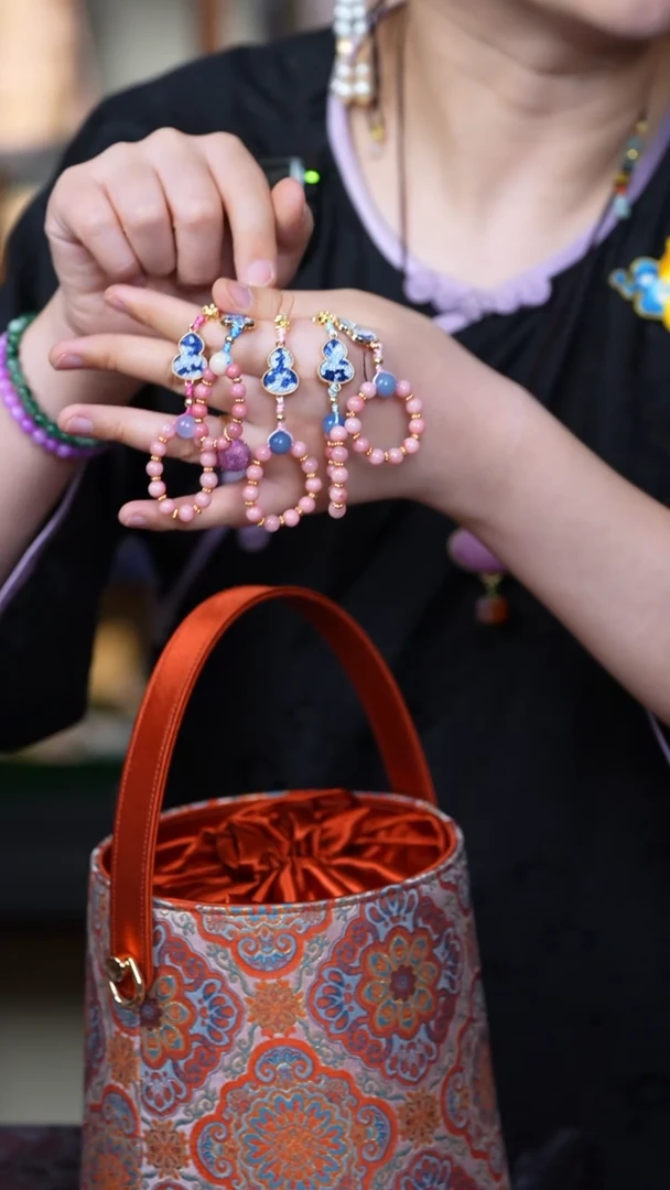 织绣0801多样性发其一