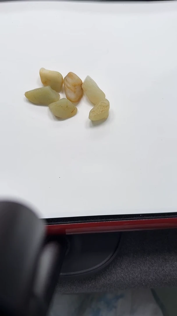 和田玉未镶嵌吊坠(不含链)211