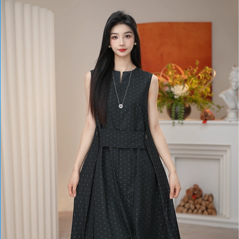 AMASS/阿玛施新款法式2025设计中长款连衣裙裙子女款550005