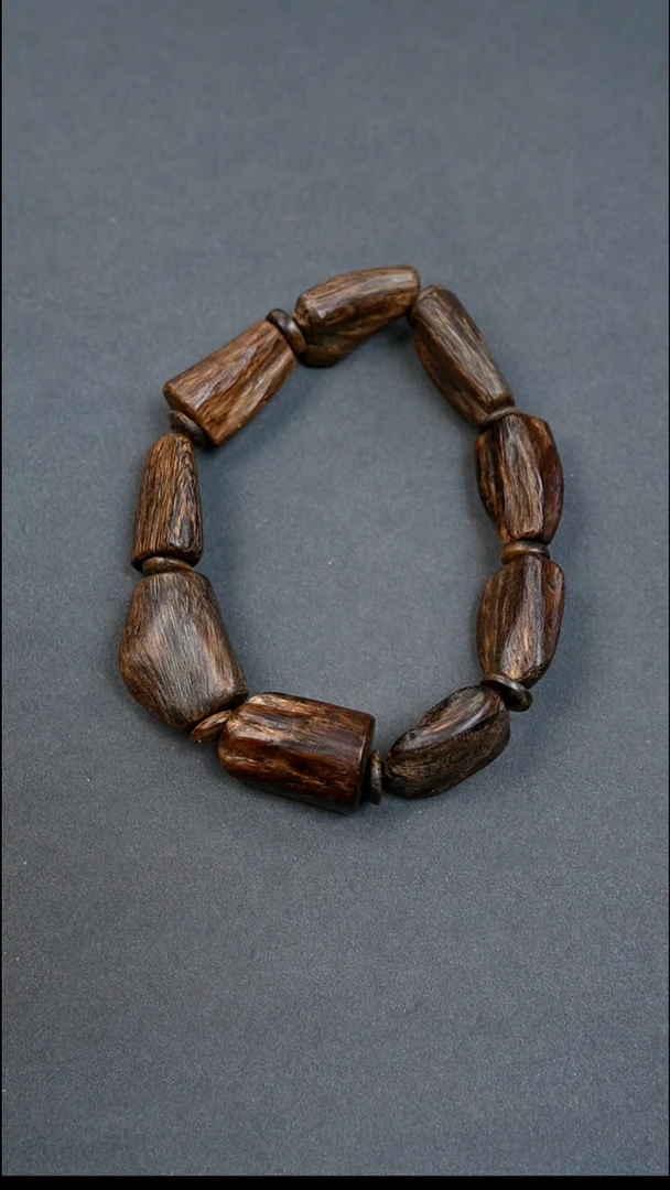 沉香沉香碎屑惠安系沉水随行21.21g