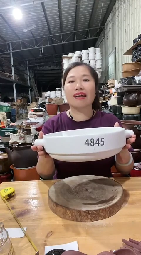 4845瑕疵白色煎盘