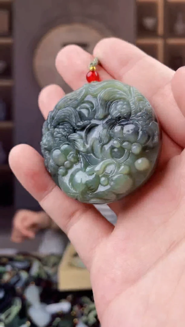 颈饰未镶嵌和田玉拍一发一，多样性发货