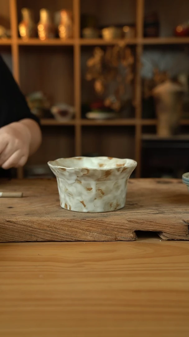 粉影系列的手捏酸奶桶1个