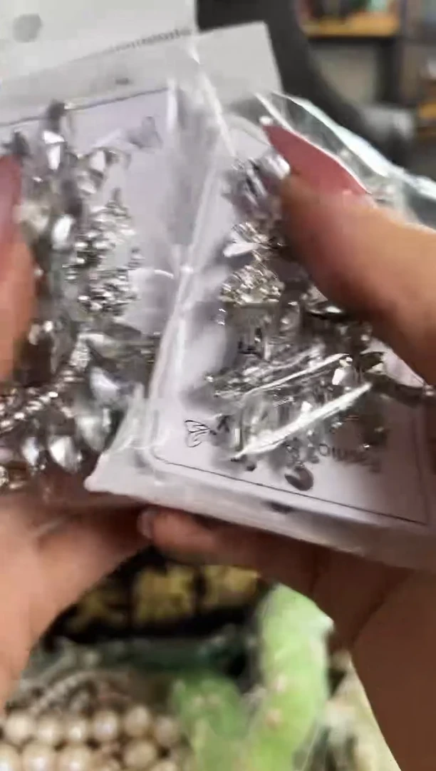 【闪购商品】淡水珍珠珠宝奇石未镶嵌KK胸针一个