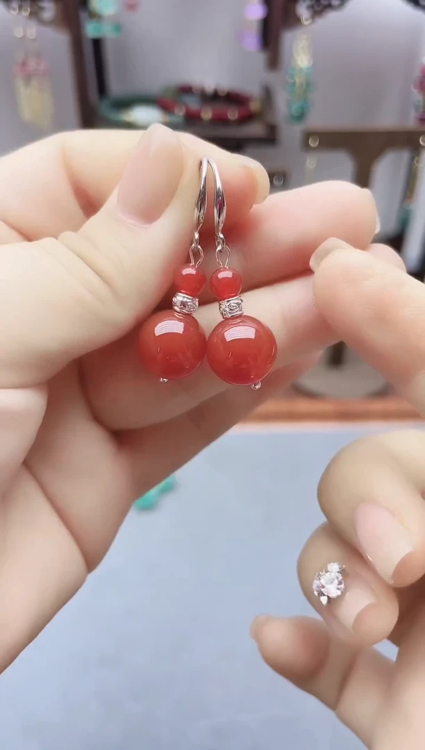 银S925镶嵌南红玛瑙耳饰828000